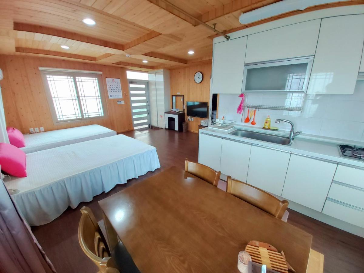 Feeling Good House Hotel Jeju Exterior photo