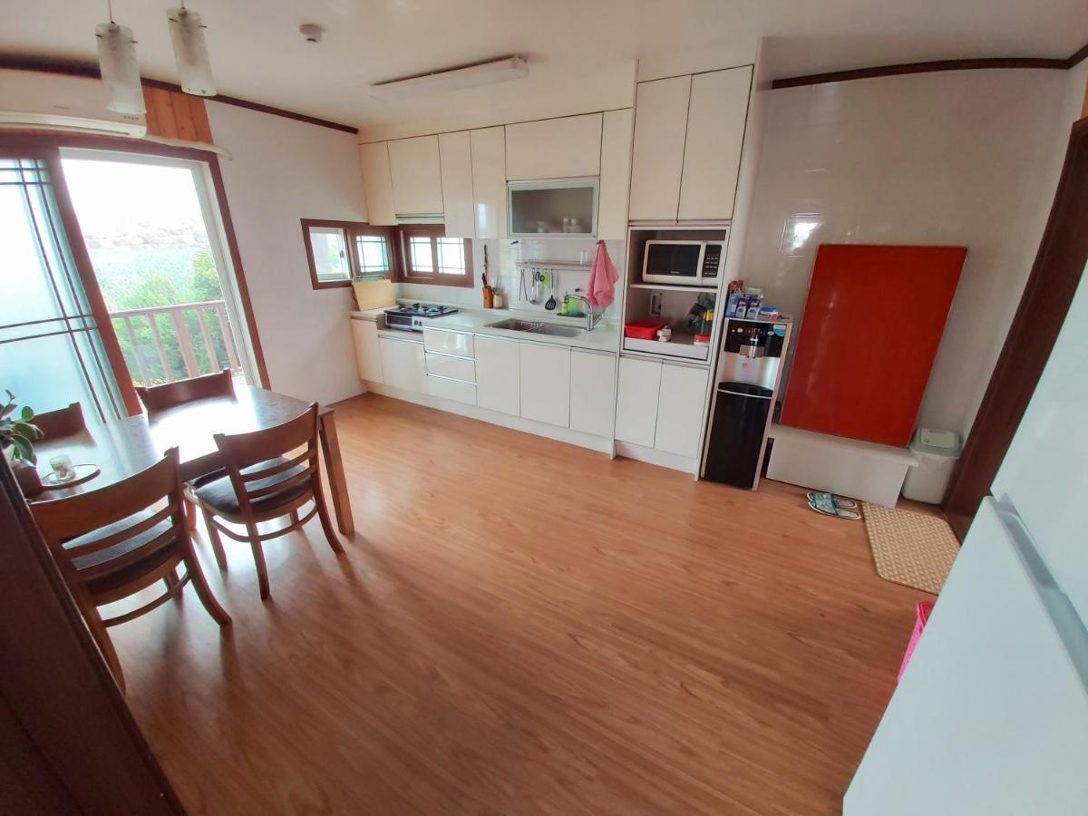 Feeling Good House Hotel Jeju Exterior photo