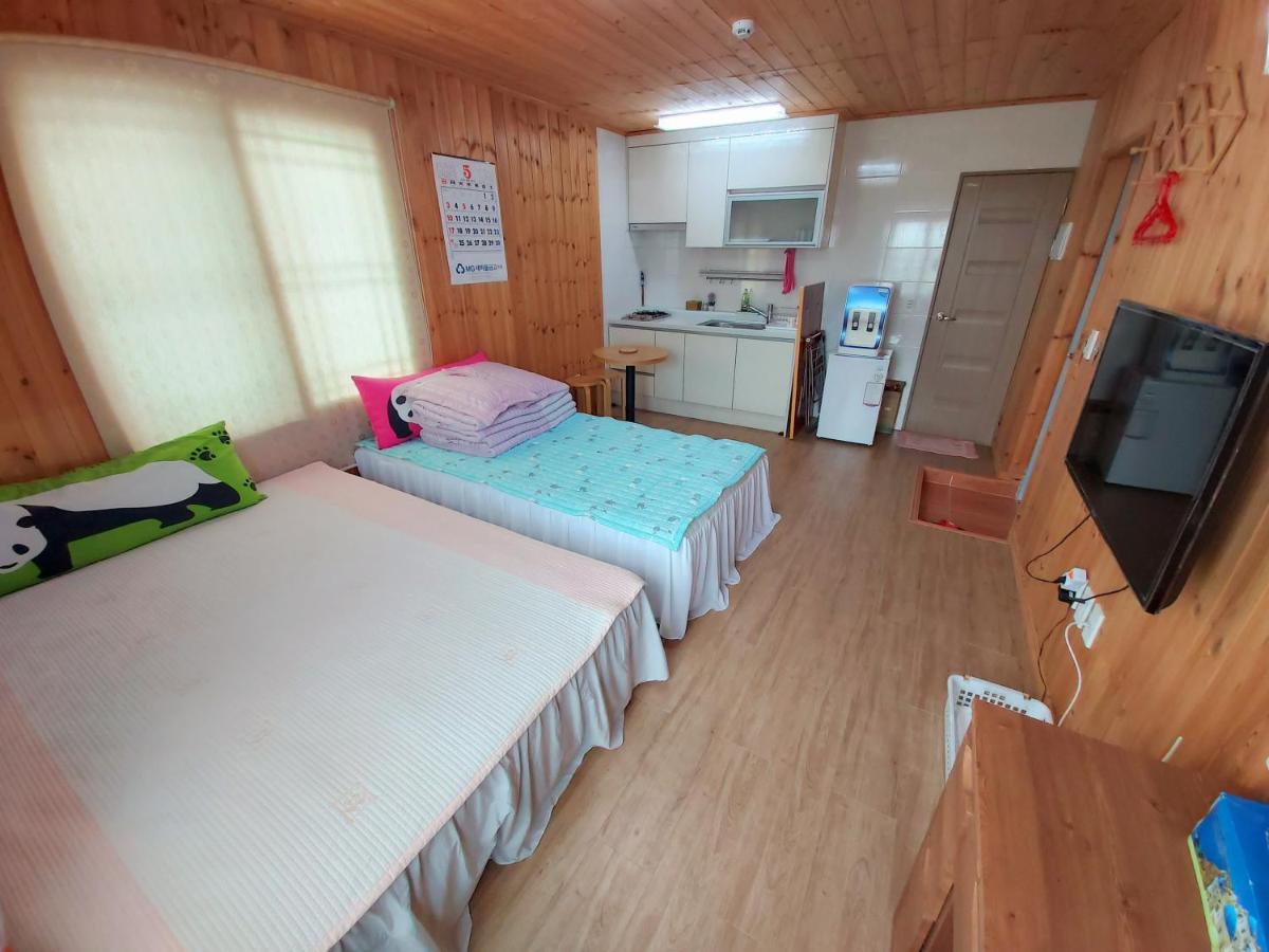 Feeling Good House Hotel Jeju Exterior photo